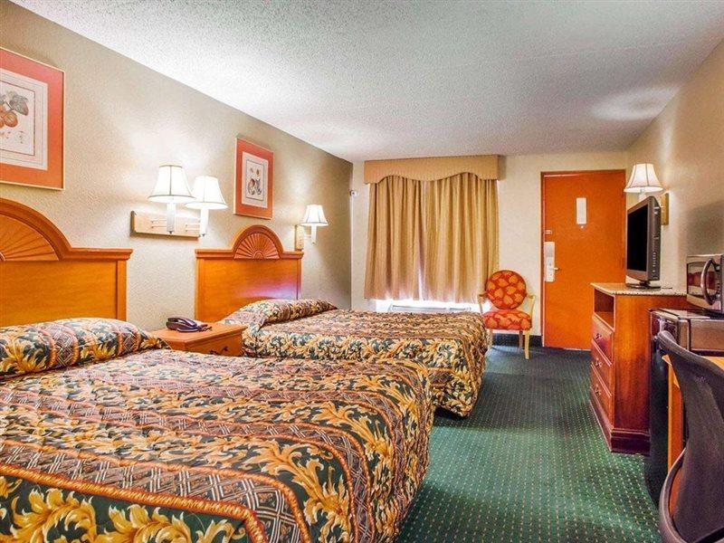 Rodeway Inn Mount Laurel Hwy 73 Eksteriør billede