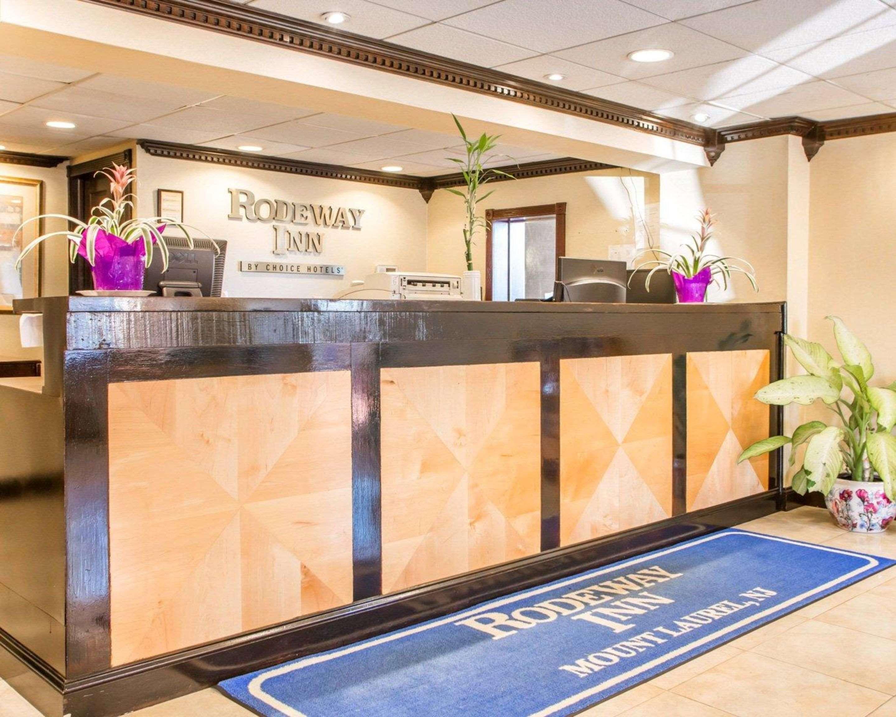 Rodeway Inn Mount Laurel Hwy 73 Eksteriør billede