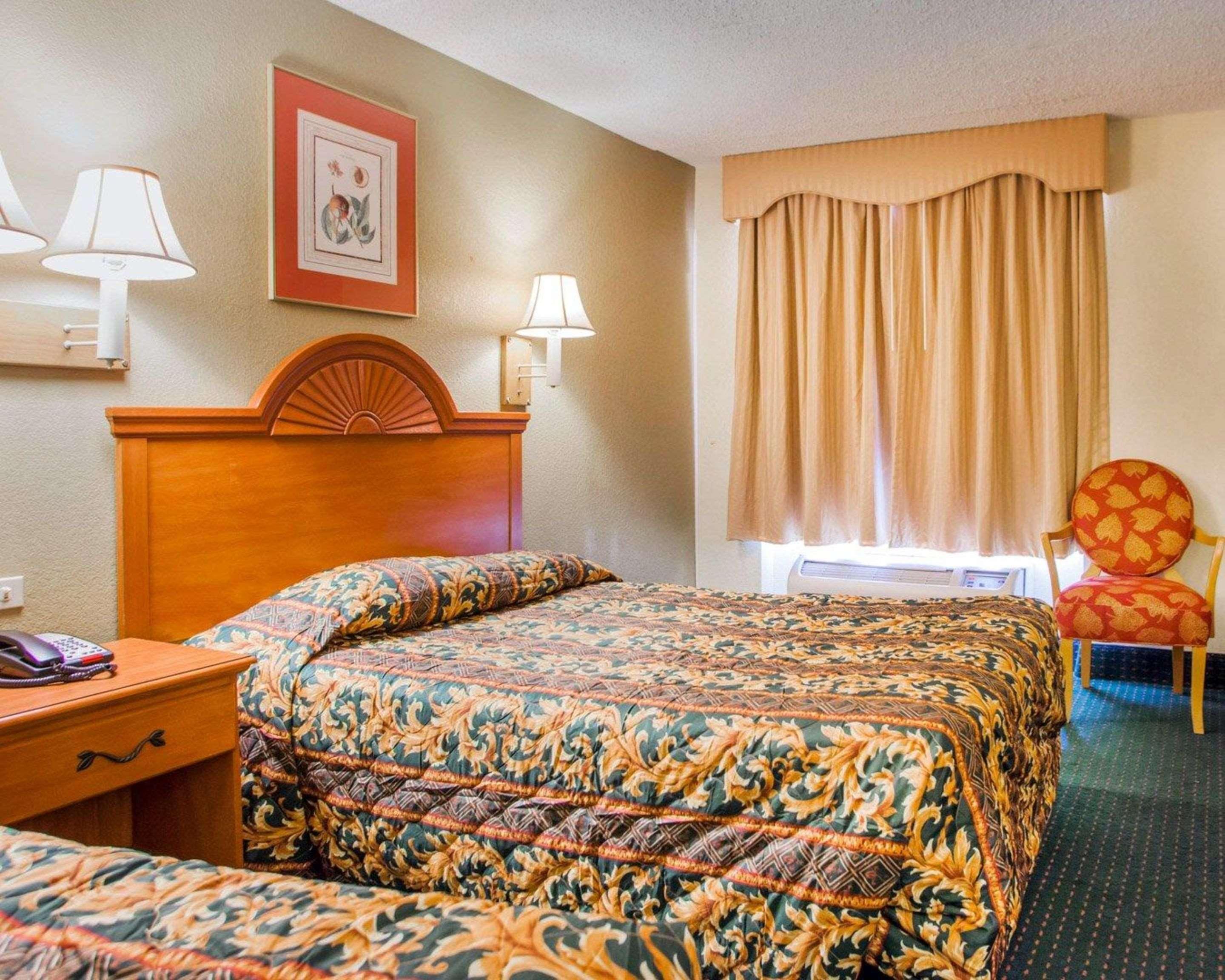 Rodeway Inn Mount Laurel Hwy 73 Eksteriør billede