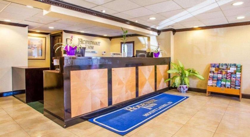 Rodeway Inn Mount Laurel Hwy 73 Eksteriør billede