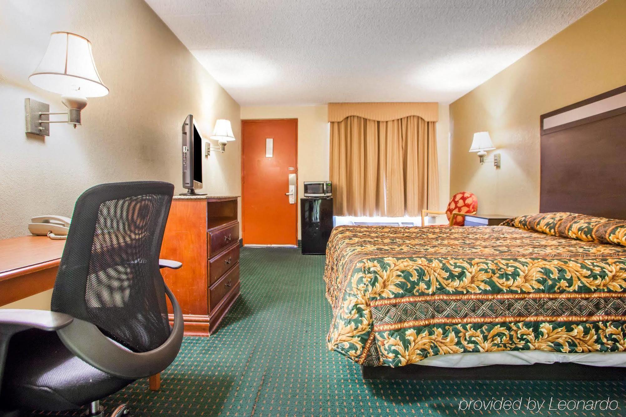 Rodeway Inn Mount Laurel Hwy 73 Eksteriør billede