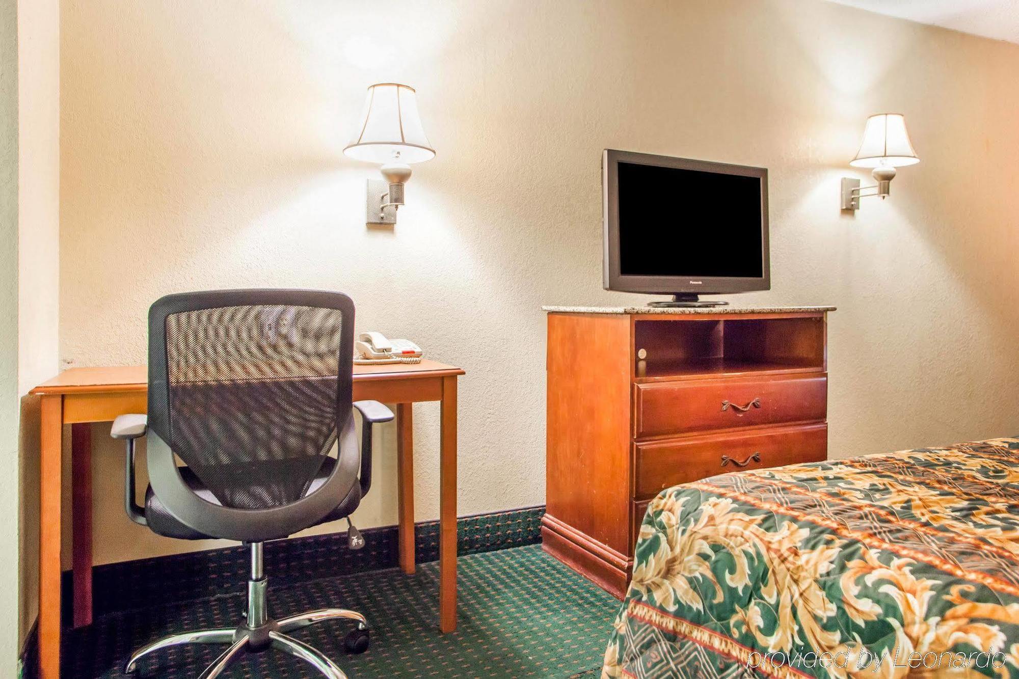 Rodeway Inn Mount Laurel Hwy 73 Eksteriør billede
