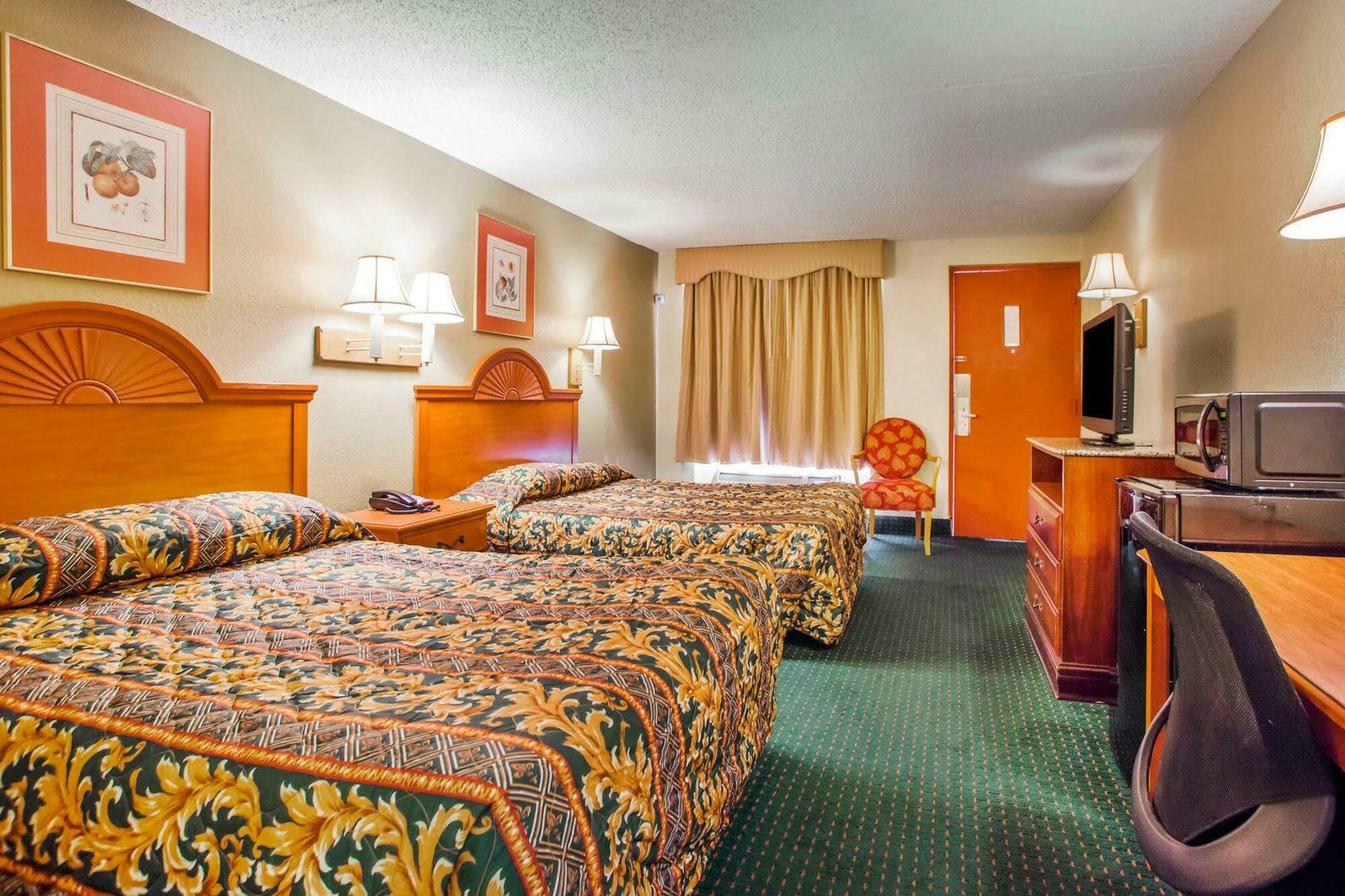 Rodeway Inn Mount Laurel Hwy 73 Eksteriør billede